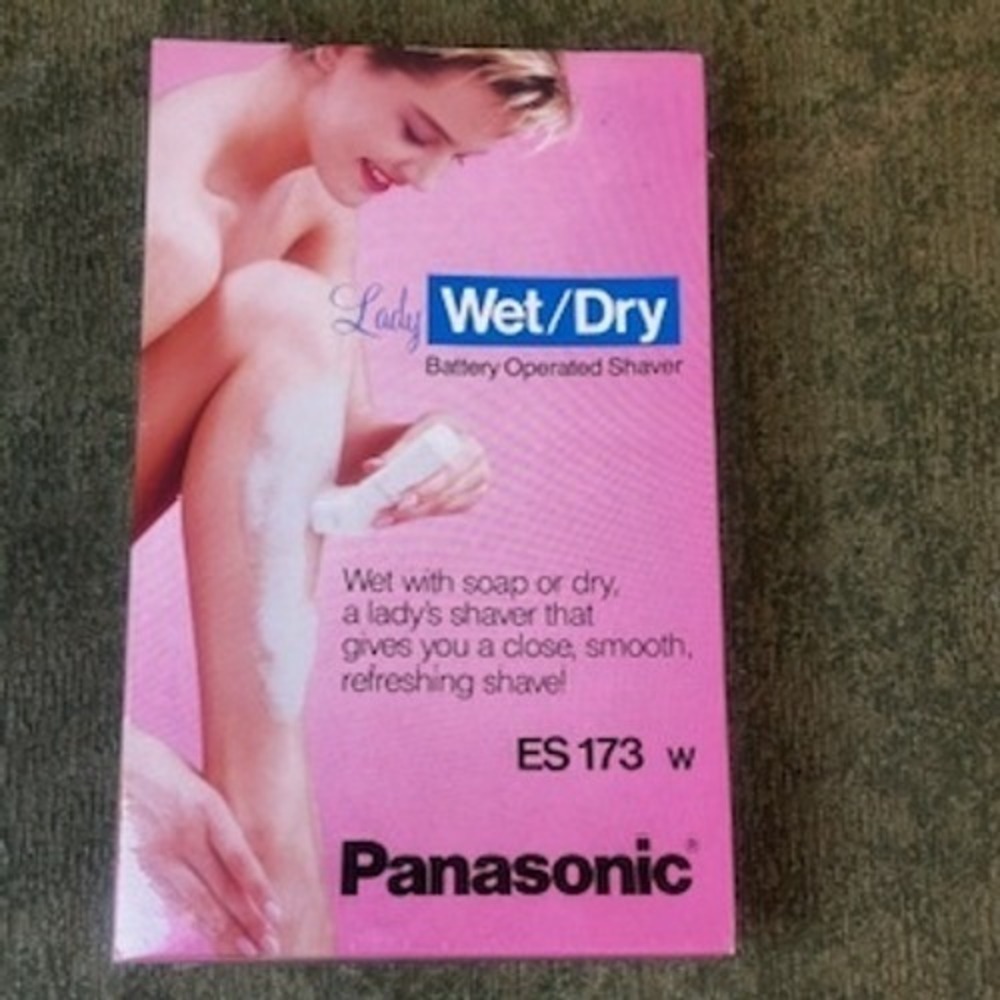 Panasonic Lady Wet Dry Battery Operated Shaver ES 173 w New